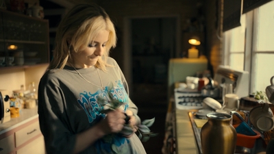 Totally_Completely_Fine_S01E03_mkv0423.jpg