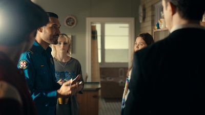 Totally_Completely_Fine_S01E03_mkv0556.jpg