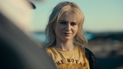 Totally_Completely_Fine_S01E03_mkv0717.jpg