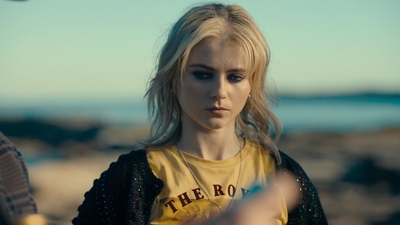 Totally_Completely_Fine_S01E03_mkv0758.jpg