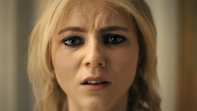 Totally_Completely_Fine_S01E03_mkv1017.jpg