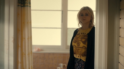 Totally_Completely_Fine_S01E03_mkv1042.jpg