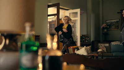 Totally_Completely_Fine_S01E03_mkv1068.jpg