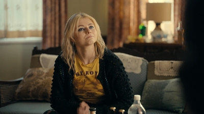Totally_Completely_Fine_S01E03_mkv1090.jpg