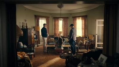 Totally_Completely_Fine_S01E03_mkv1143.jpg
