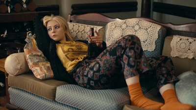 Totally_Completely_Fine_S01E03_mkv1261.jpg