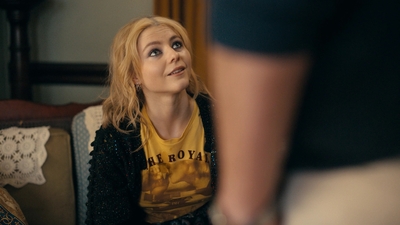 Totally_Completely_Fine_S01E03_mkv1307.jpg