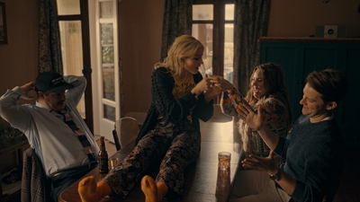 Totally_Completely_Fine_S01E03_mkv1343.jpg
