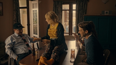 Totally_Completely_Fine_S01E03_mkv1348.jpg