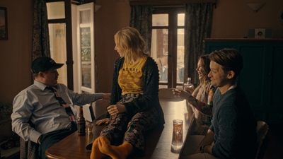 Totally_Completely_Fine_S01E03_mkv1350.jpg