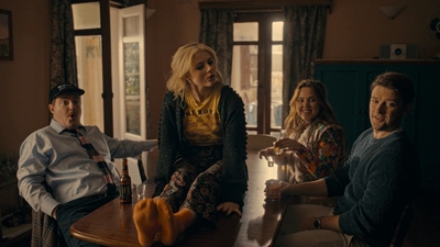 Totally_Completely_Fine_S01E03_mkv1372.jpg