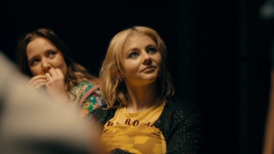 Totally_Completely_Fine_S01E03_mkv1504.jpg