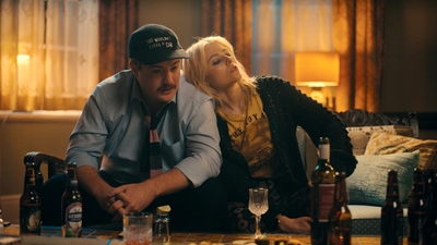 Totally_Completely_Fine_S01E03_mkv1861.jpg