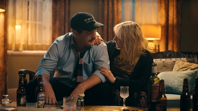 Totally_Completely_Fine_S01E03_mkv1912.jpg