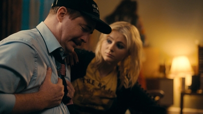 Totally_Completely_Fine_S01E03_mkv1929.jpg
