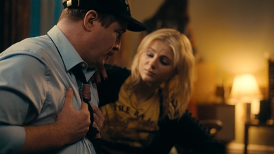 Totally_Completely_Fine_S01E03_mkv1931.jpg