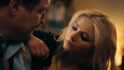 Totally_Completely_Fine_S01E03_mkv1962.jpg