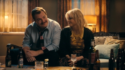 Totally_Completely_Fine_S01E03_mkv1979.jpg