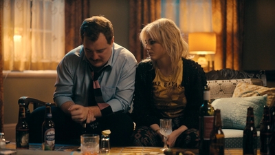 Totally_Completely_Fine_S01E03_mkv1983.jpg