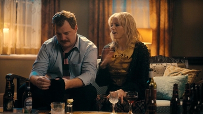 Totally_Completely_Fine_S01E03_mkv2012.jpg
