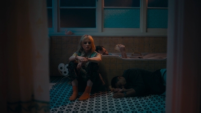 Totally_Completely_Fine_S01E03_mkv2834.jpg