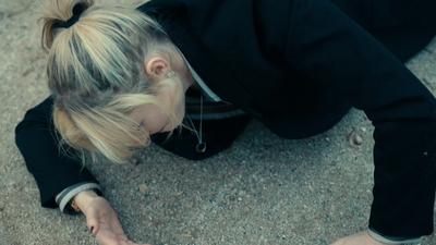 Totally_Completely_Fine_S01E04_mkv3261.jpg