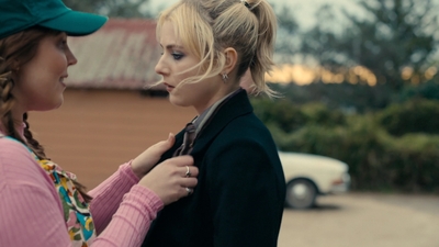 Totally_Completely_Fine_S01E04_mkv3280.jpg