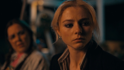 Totally_Completely_Fine_S01E04_mkv4480.jpg