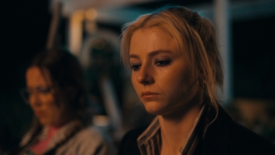 Totally_Completely_Fine_S01E04_mkv4501.jpg