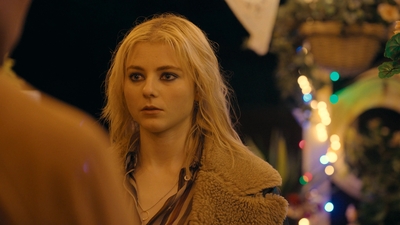 Totally_Completely_Fine_S01E04_mkv5562.jpg