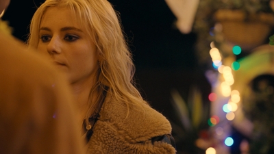 Totally_Completely_Fine_S01E04_mkv5577.jpg