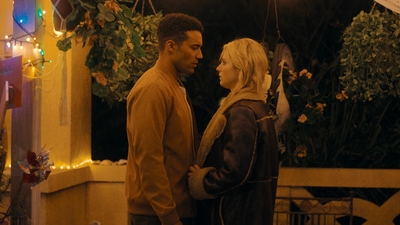 Totally_Completely_Fine_S01E04_mkv5600.jpg