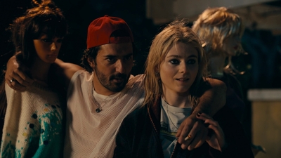 Totally_Completely_Fine_S01E05_mkv1975.jpg
