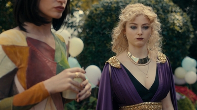 Totally_Completely_Fine_S01E06_mkv4035.jpg